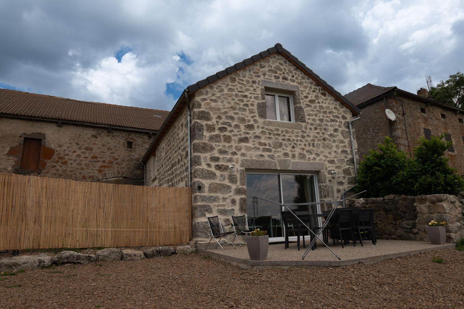 Gite Gite De La Grangette 5/6 Personnes Grandrieu Luaran gambar