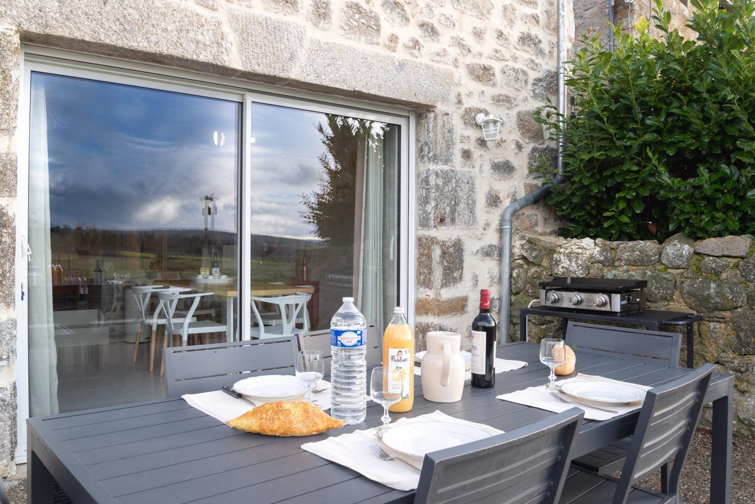 Gite Gite De La Grangette 5/6 Personnes Grandrieu Luaran gambar