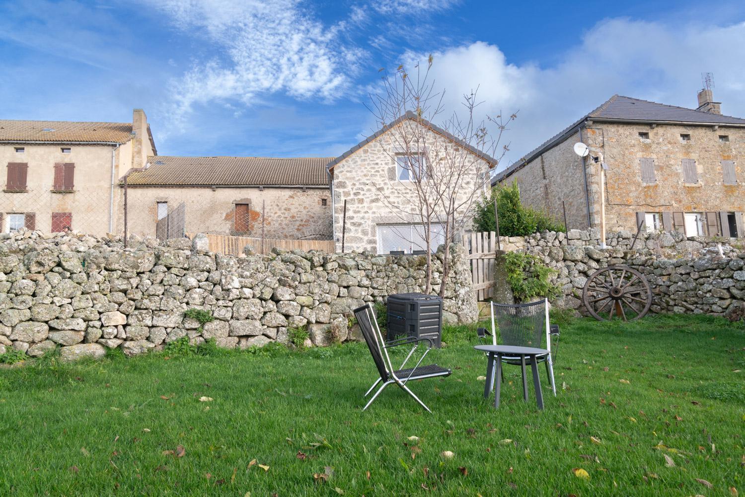 Gite Gite De La Grangette 5/6 Personnes Grandrieu Luaran gambar